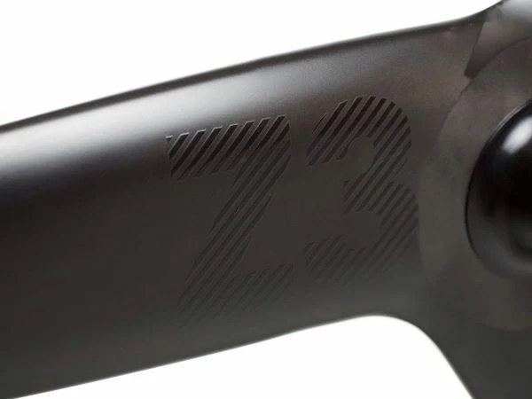 BLB Notorious Z3 Voll-Carbon Tri-Spoke - Hinterrad 4 BLB Notorious Z3 Voll-Carbon Tri-Spoke - Hinterrad – Bild 4