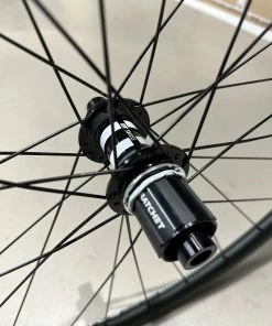 DT-Swiss GR531 X DT-Swiss 350 Road Centerlock Laufradsatz - 28 Loch 7 DT-Swiss GR531 X DT-Swiss 350 Road Centerlock Laufradsatz - 28 Loch -Fahrrad Verkaufsladen DT GR531 DT350 LRS 2