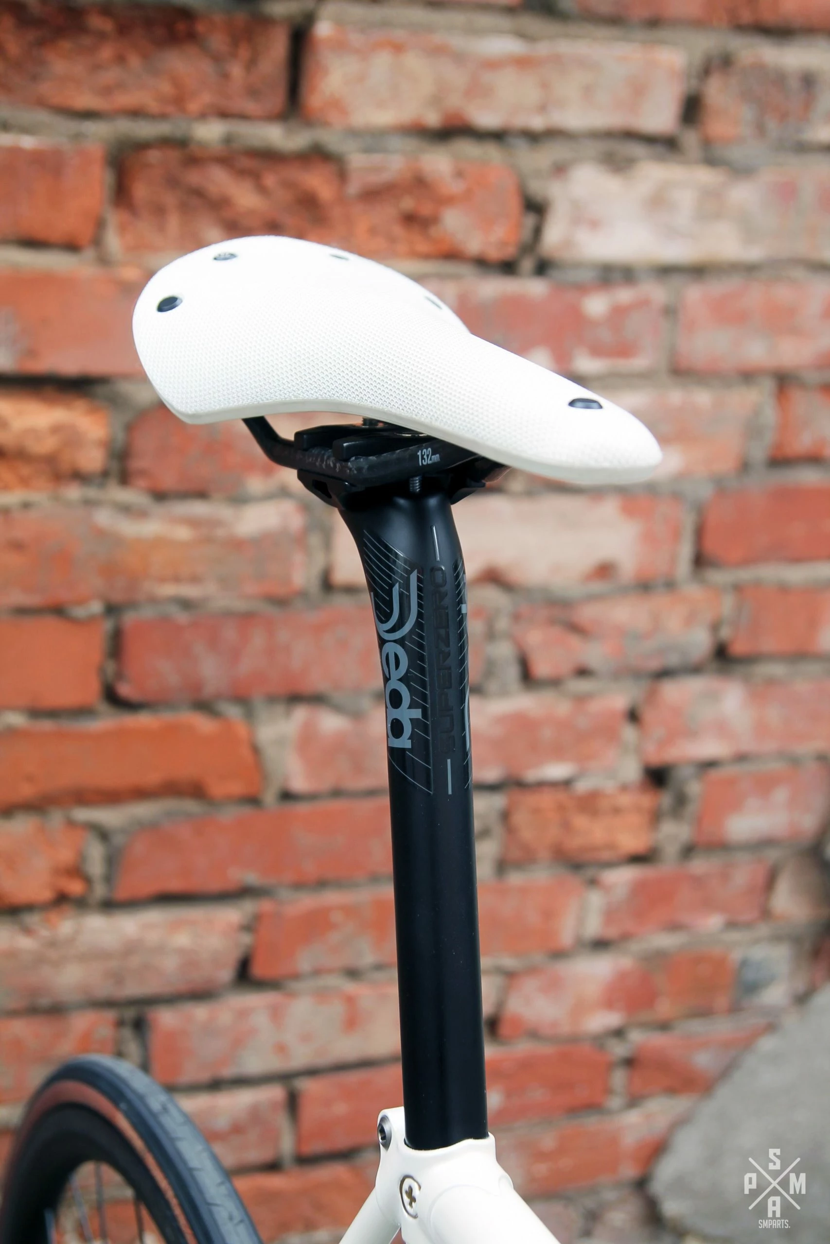 Deda-elementi Deda Superzero Carbon Sattelstütze - BOB 3 Deda-elementi Deda Superzero Carbon Sattelstütze - BOB – Bild 3