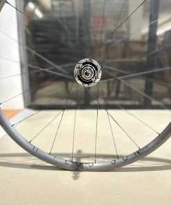 H+Son Archetype X DT-Swiss 370 Track Naben Laufradsatz - Anodized Grey 20/24Loch -Fahrrad Verkaufsladen H Son Arche DT370 LRS Grey 2