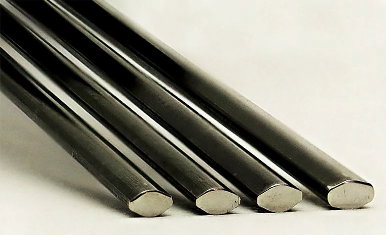 Pillar Spokes Pillar Racing Spoke WING 21 Aero Messerspeiche 2,2/1,3/2,0 - Schwarz 1 Pillar Spokes Pillar Racing Spoke WING 21 Aero Messerspeiche 2,2/1,3/2,0 - Schwarz