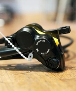 Shimano Scheibenbremsanlage 4-Kolben BR-MT420 & SLX BL-7100 Hebel Für (e)Bullitt -Fahrrad Verkaufsladen Shimano MT420 SLX 3