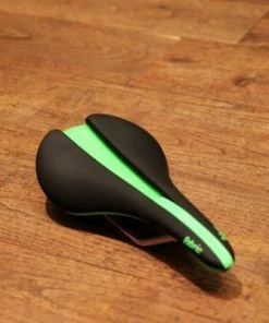 Fabric Line Shallow Elite Sattel -Fahrrad Verkaufsladen fabric line elite blkgrn 2