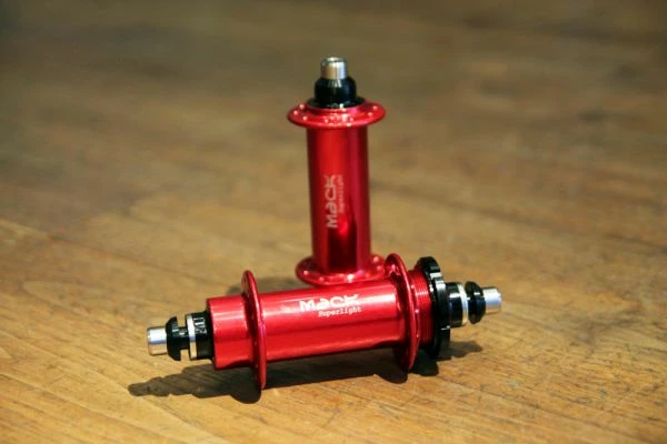 MACK HUBS Superlight Track Vorderrad Nabe Niederflansch - Farbig 3 MACK HUBS Superlight Track Vorderrad Nabe Niederflansch - Farbig – Bild 3