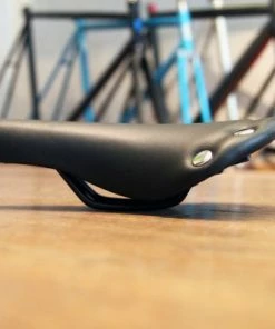 VELO SM-Parts Nietensattel Sattel -Fahrrad Verkaufsladen sm parts nietensattel sw 1