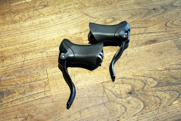 Tektro Rennradbremshebel-Set RL-520 RX 5.0 Schwarz 4 Tektro Rennradbremshebel-Set RL-520 RX 5.0 Schwarz – Bild 4