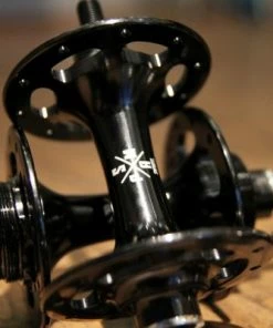 SMParts. SM-Parts Track Hochflansch Vorderradnabe -Fahrrad Verkaufsladen smp track set 9